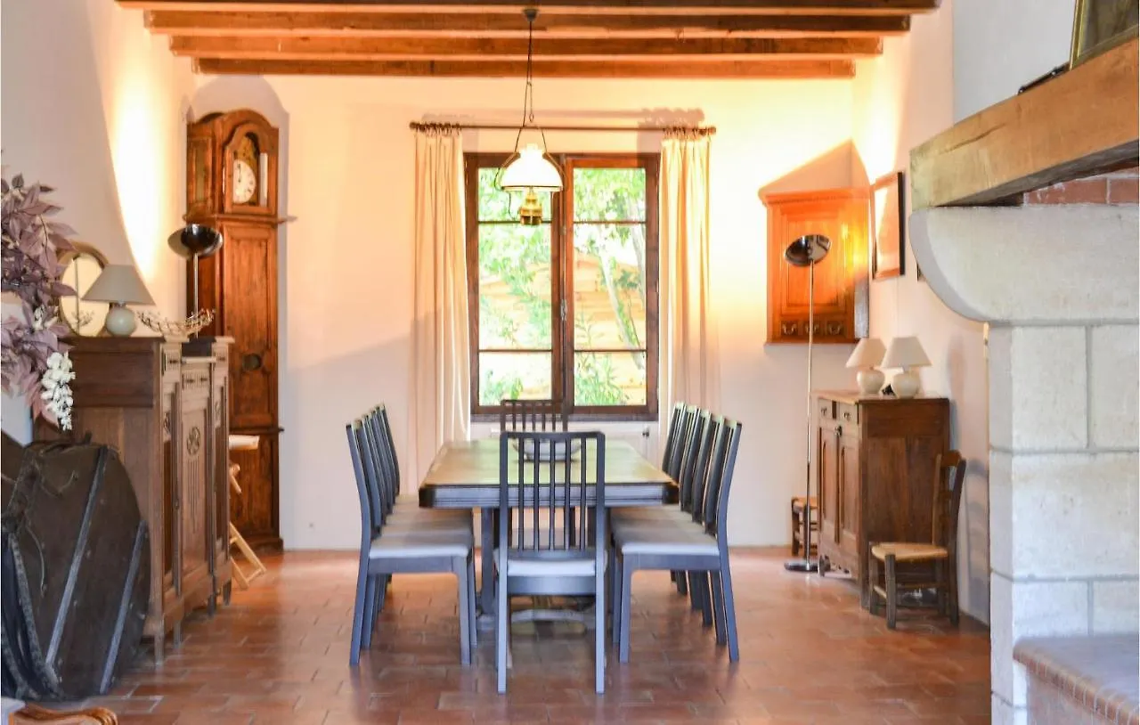 3 Bedroom Cozy Home In Durfort Lacapelette Durfort-Lacapelette