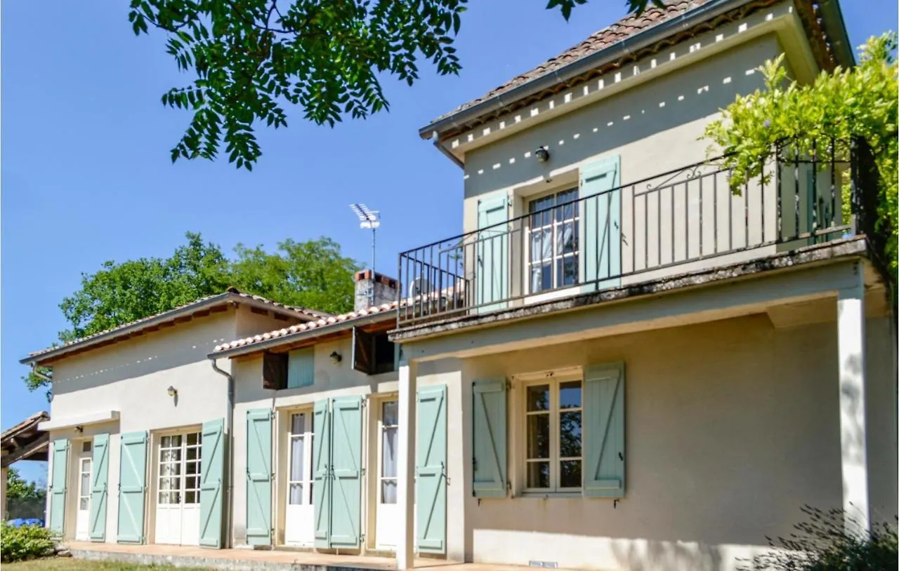 Holiday home 3 Bedroom Cozy Home In Durfort Lacapelette