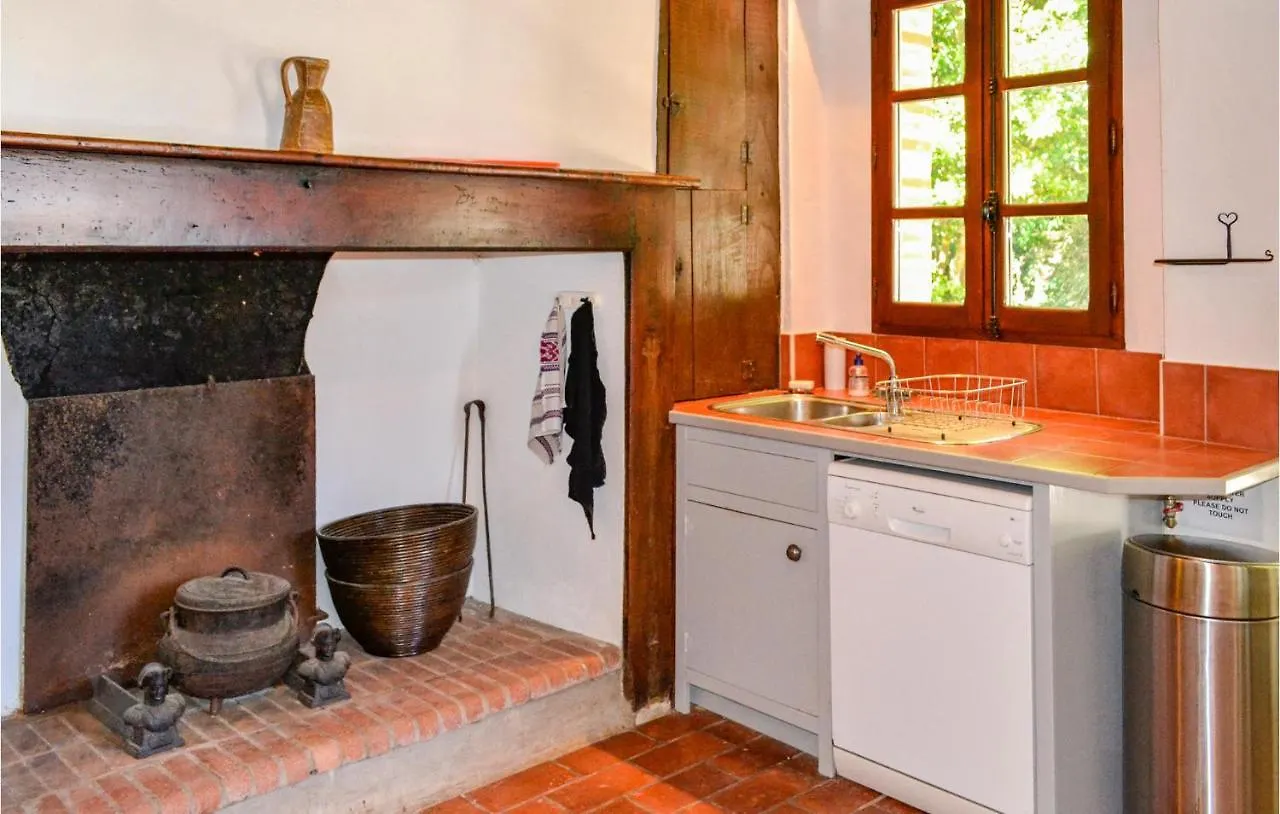 3 Bedroom Cozy Home In Durfort Lacapelette
