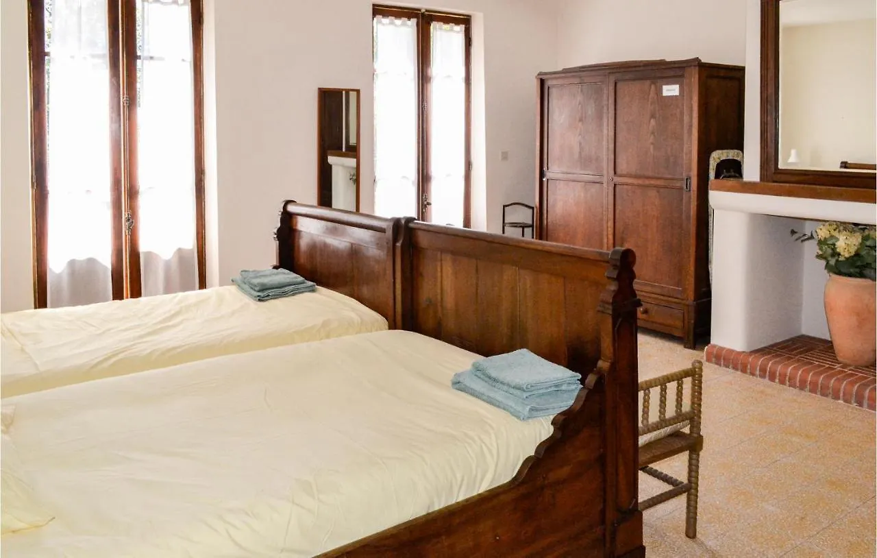 3 Bedroom Cozy Home In Durfort Lacapelette Holiday home
